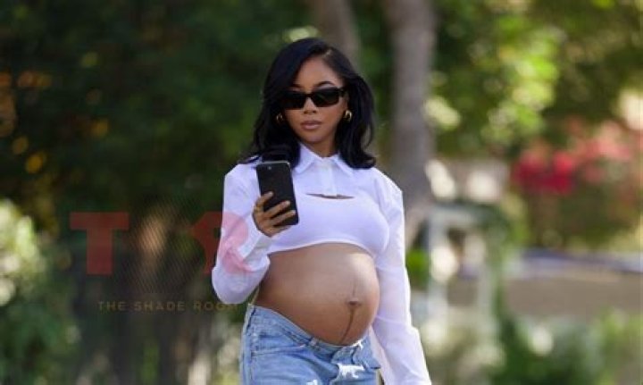 Latest Scoop: Taraji Confirms Pregnancy Rumors With Stunning Baby Bump
